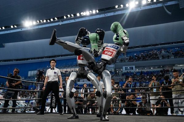 Bezos, Gates, Invest Millions in A.I. Robot 'Brain' Company
