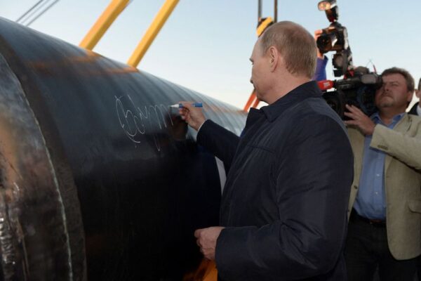 Exclusive-China seeks more Russian gas via old link as new pipeline stalled Exclusive-China seeks more Russian gas via old link as new pipeline stalled