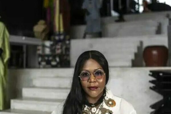 Nigerian designer pushes "Afro-lux" onto the global fashion scene