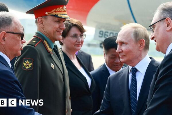 Putin and Modi in China for summit overshadowed by trade wars with US