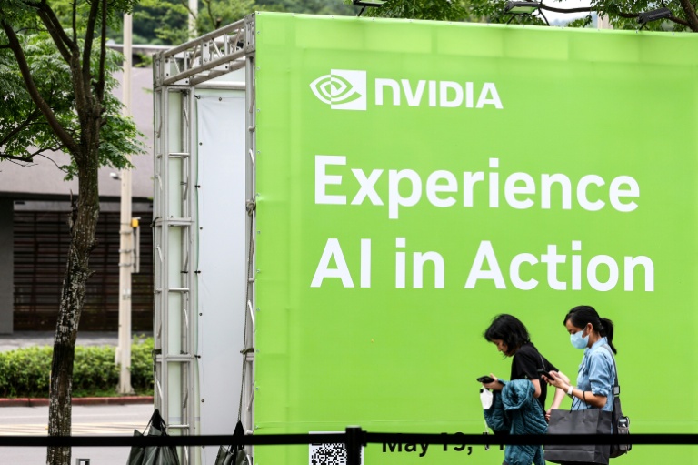 Asian markets diverge with eyes on Nvidia earnings