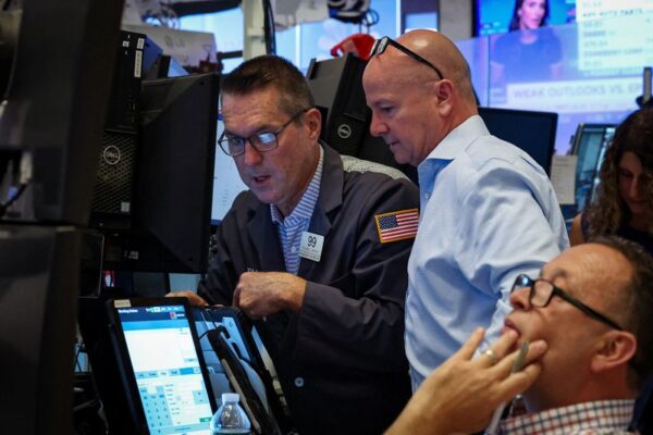 Wall St futures subdued, focus on retailers’ earnings, Fed symposium Wall St futures subdued, focus on retailers' earnings, Fed symposium