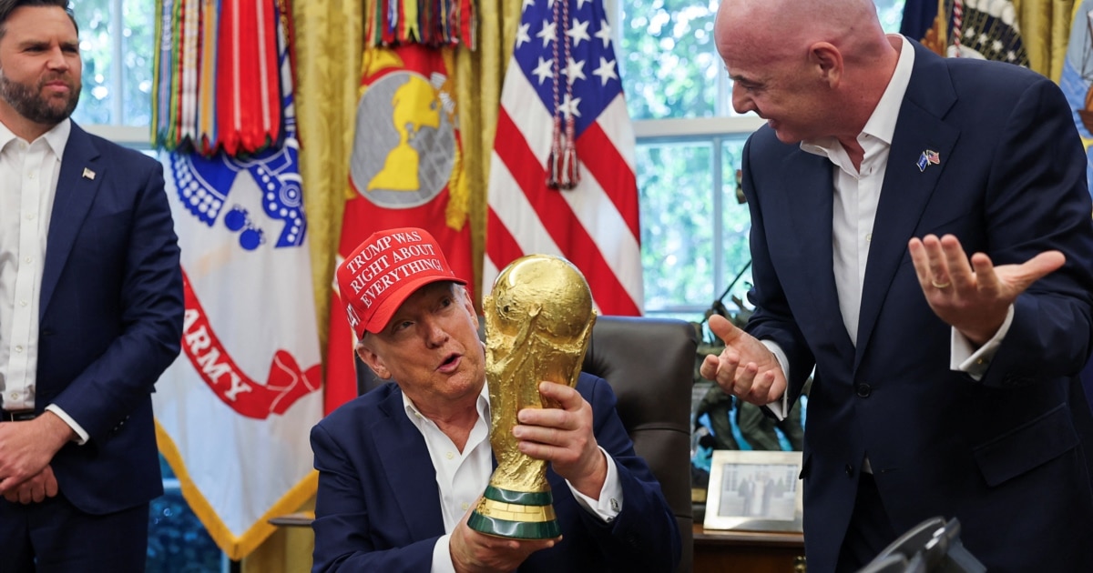 Trump Says He'll Decide Within 2 Weeks On Next Steps To End War In Ukraine