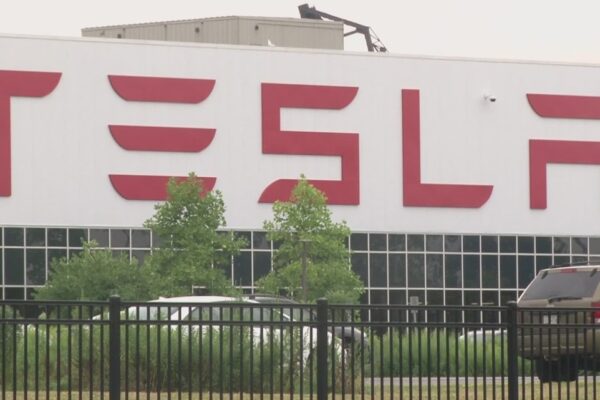 Tesla shuts down Dojo supercomputer project in Buffalo