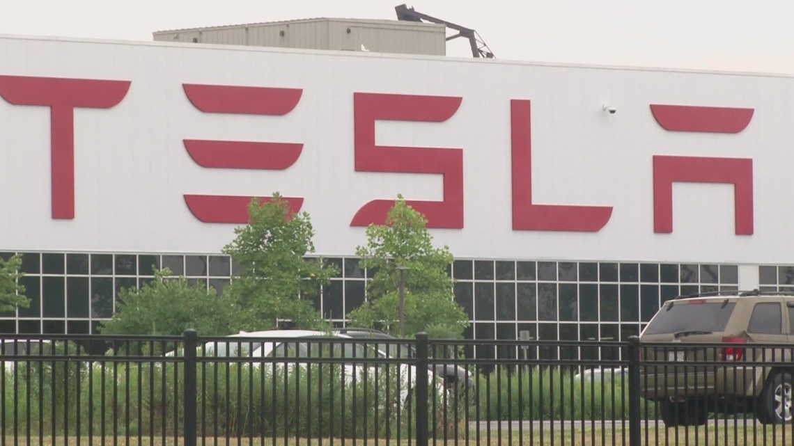 Tesla shuts down Dojo supercomputer project in Buffalo