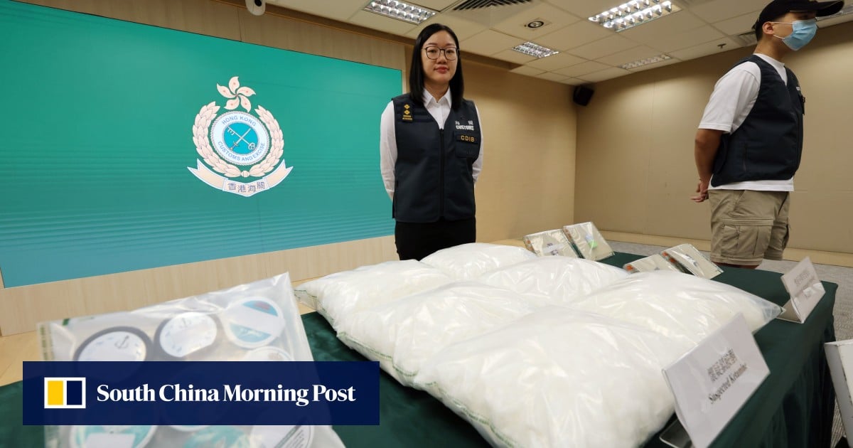 Man arrested in Hong Kong over smoking products, 30kg of drugs found in luggage