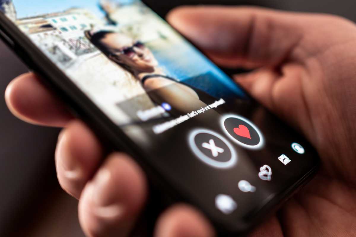 Navigating harms on LGBTQ+ dating apps