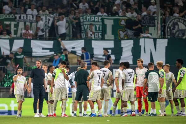 Marco Friedl criticizes Werder Bremen management after cup elimination: "We're in deep s**t."