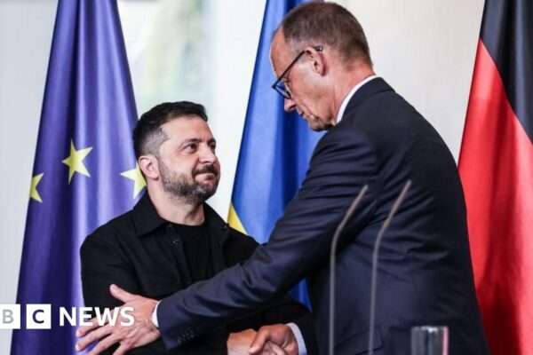 European leaders tentatively hopeful after call with Trump ahead of Ukraine summit