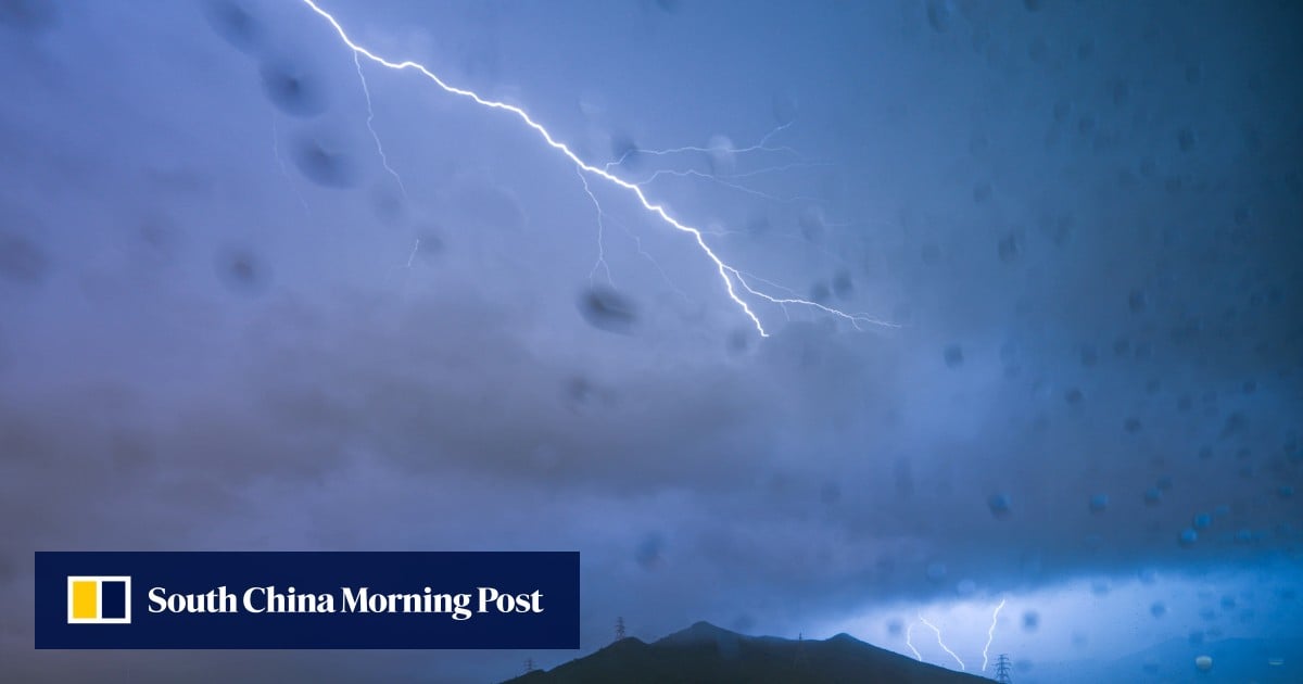 Developing | Second black rainstorm warning in 6 hours to stay in force in Hong Kong until 11am