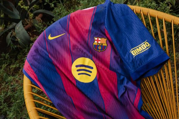 FC Barcelona's 2025/26 jersey