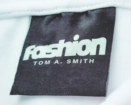 Tom A. Smith releases new single “Fashion” under Fiction Records » // MELODIC Magazine