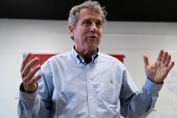 Sherrod Brown launches Senate comeback bid in Ohio for 2026