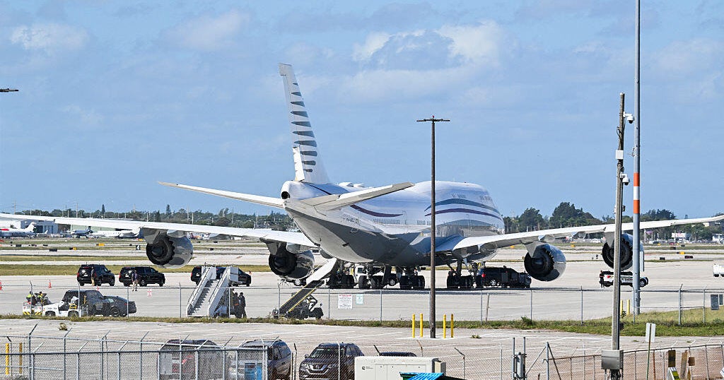 Watchdog group asks for probe of Defense Dept.'s acquisition of Qatari plane on Trump's behalf