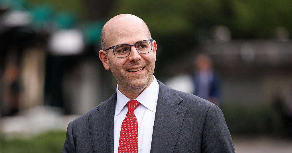 Trump nominating top economic aide Stephen Miran to Federal Reserve board