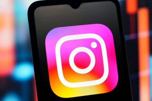 Why is Instagram's new Map feature controversial, and should you disable it?