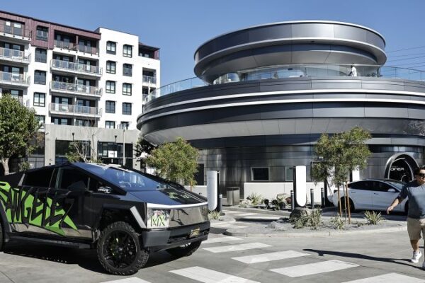 The Tesla Diner has become a hub for fans of Elon Musk