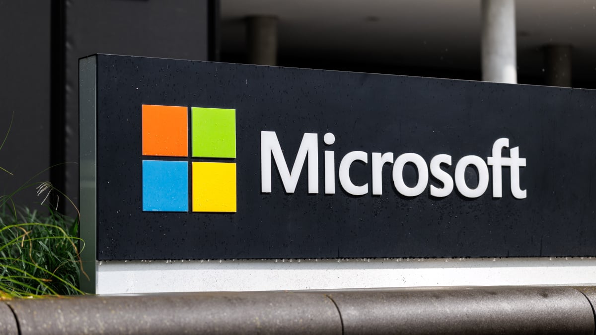 Microsoft is shutting down its Lens PDF scanner app