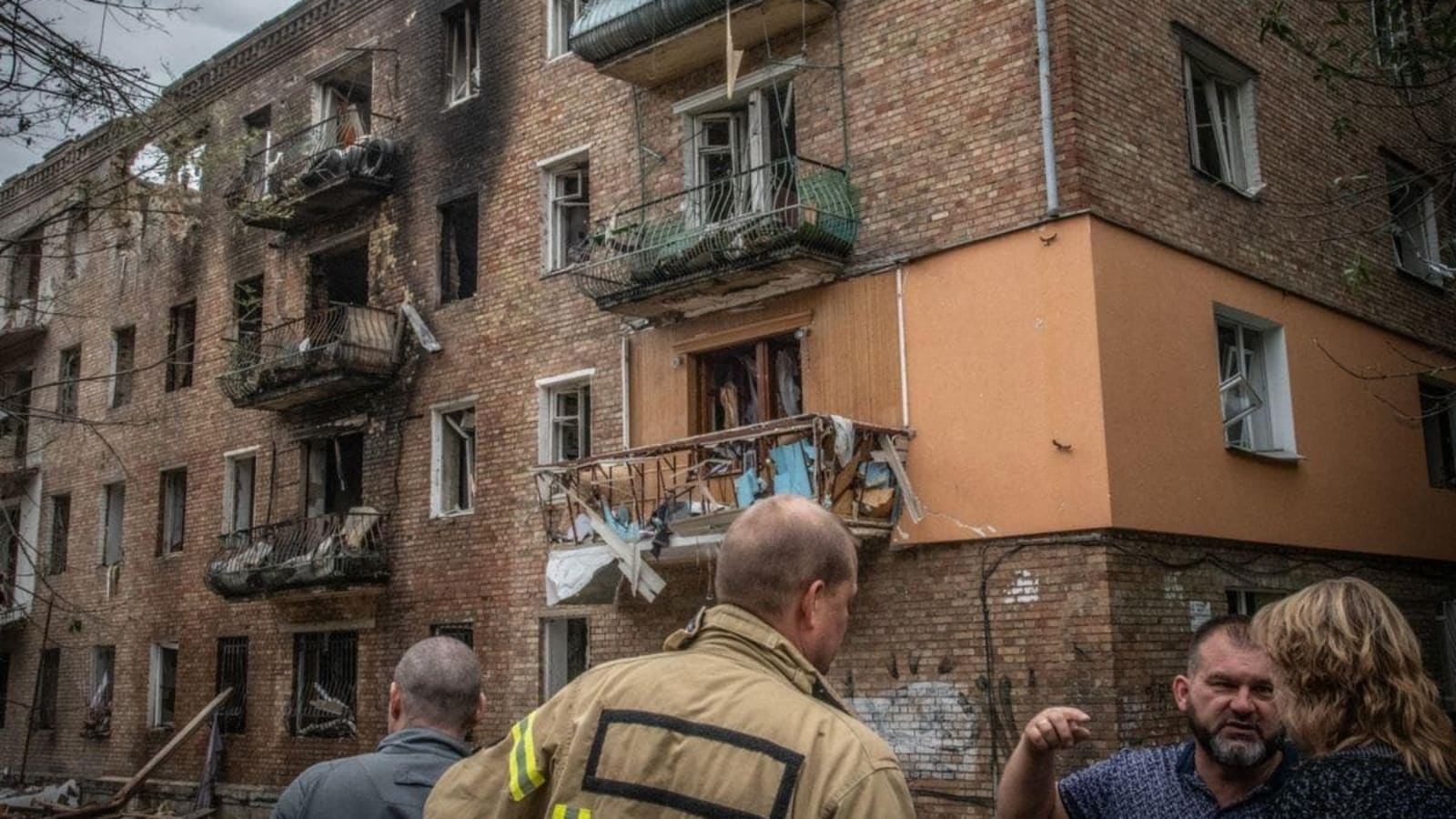 Under the Rubble in Kyiv, Rising Death Toll From a Russian Strike | World News