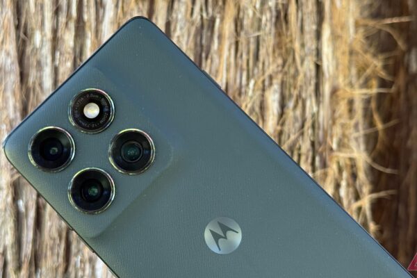 Here's how to score one of my favorite midrange phones for free