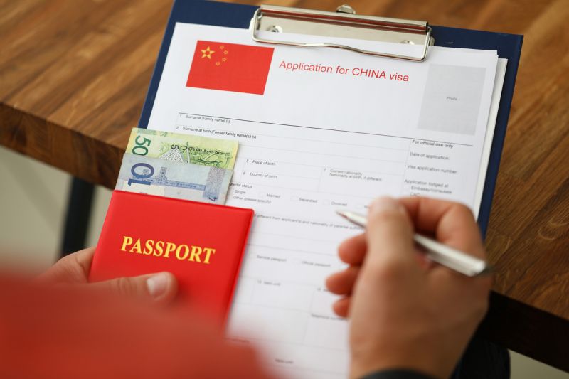 China unveils new visa to lure young science and tech specialists