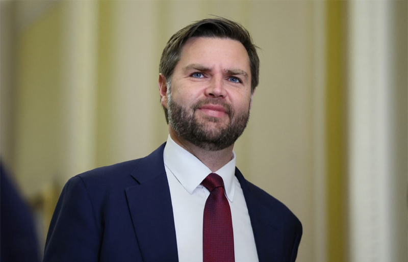 Local residents protest against Vance s visit to UK - Reports