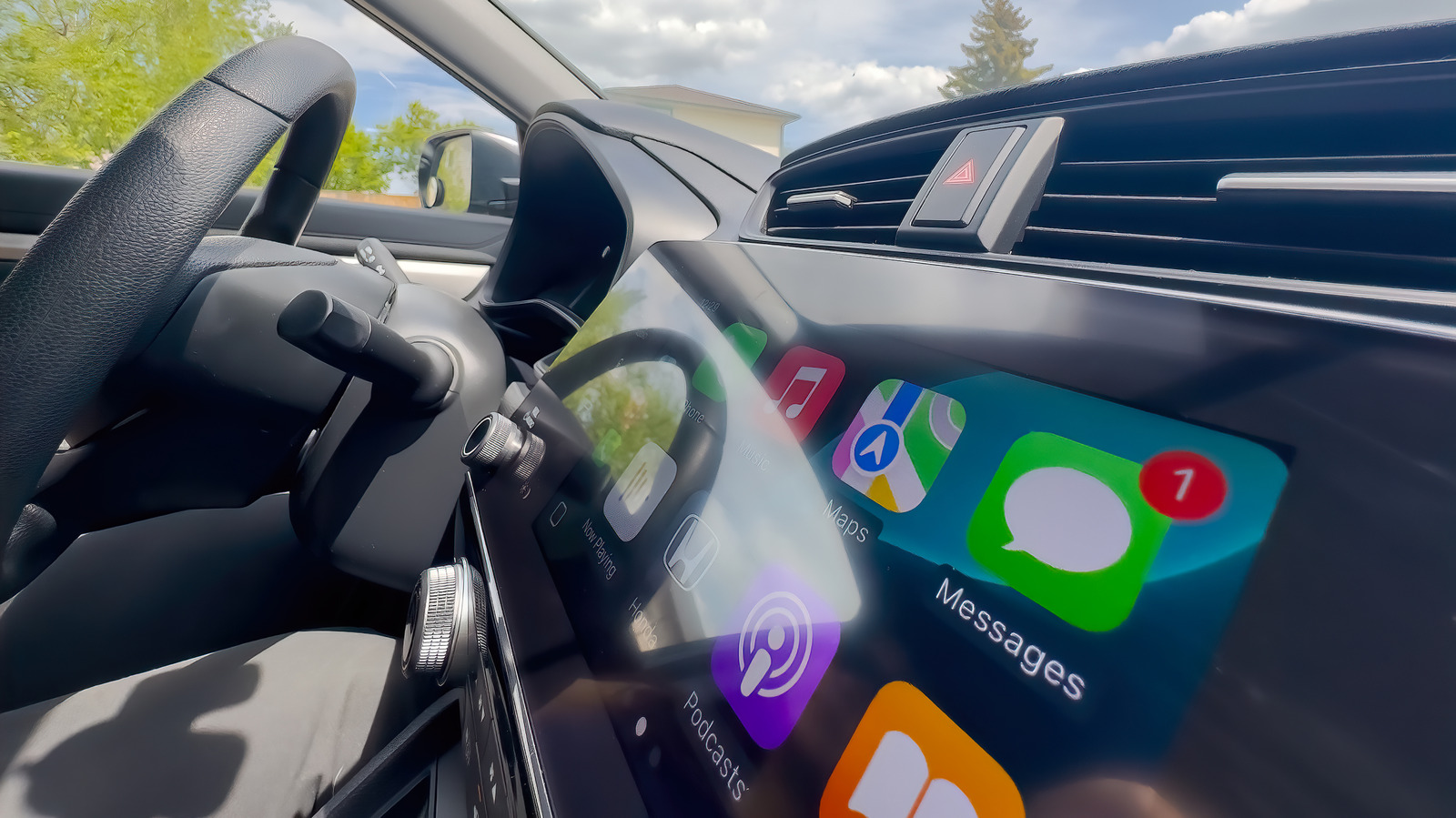 Most People Don't Use These CarPlay Apps, And They're Missing Out