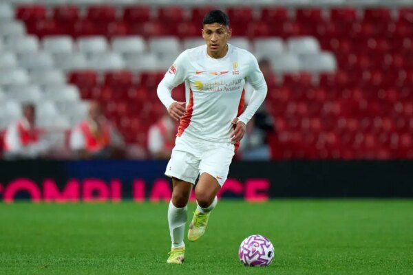 Bayer Leverkusen submit opening offer to sign Ezequiel Fernández