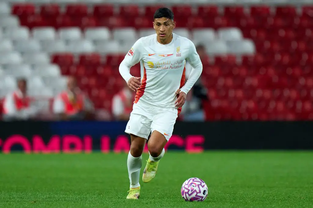 Bayer Leverkusen submit opening offer to sign Ezequiel Fernández