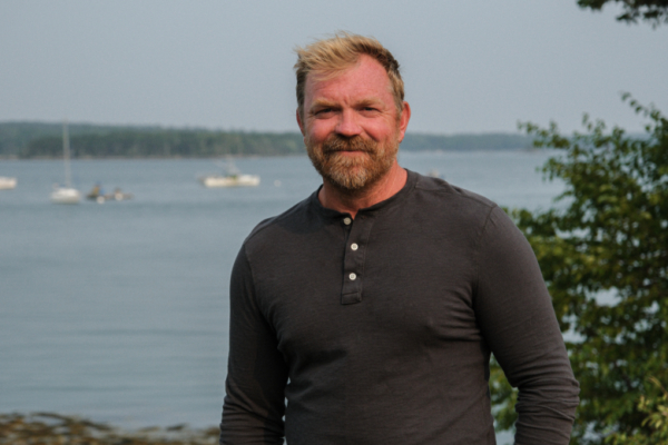 Maine veteran, oyster farmer launches US Senate bid