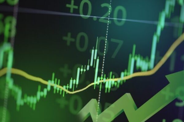 Stock Market News Today, 8/15/25 – Futures Trend Higher After S&P 500 Touches Another Record High