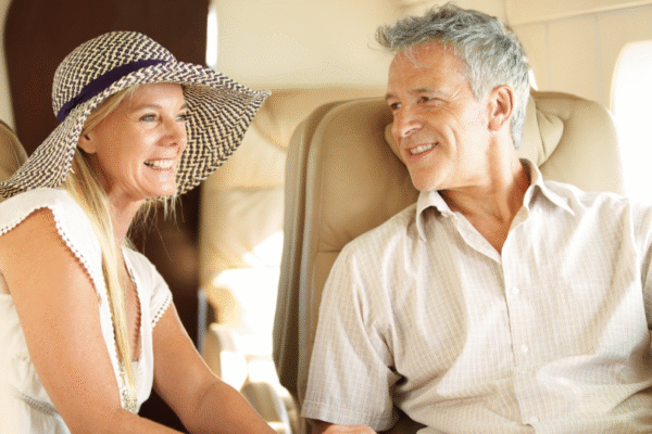 10 things upper-middle-class people wear on vacation that scream entitlement