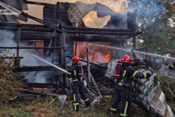 Ukraine's leader says huge Russian attack shows Putin isn't "really going to engage" in peace effort