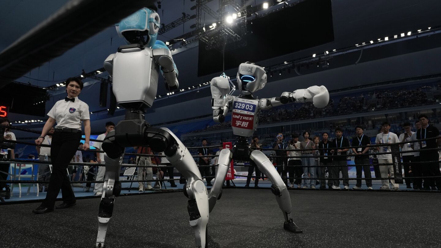 Robots compete in sports events at China's World Humanoid Robot Games