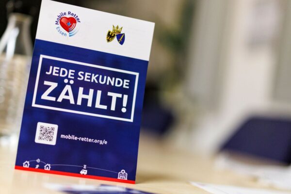 Europe pushes for widespread CPR training, apps to boost cardiac arrest survival