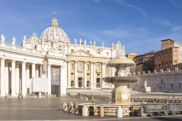 The Vatican City Is The Most Overcrowded Tourist Destination
