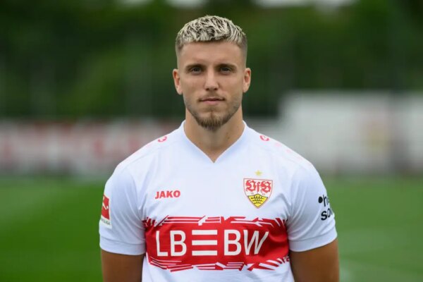 Leeds interested in Stuttgart striker Ermedin Demirovic