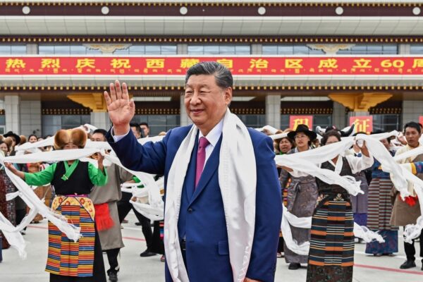 China's Xi Jinping urges ‘ethnic unity’ in rare visit to Tibet; gets roaring welcome | Watch | World News
