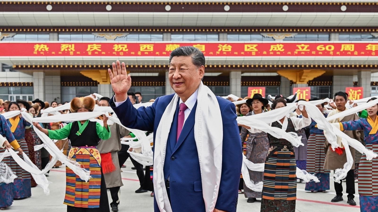 China's Xi Jinping urges ‘ethnic unity’ in rare visit to Tibet; gets roaring welcome | Watch | World News