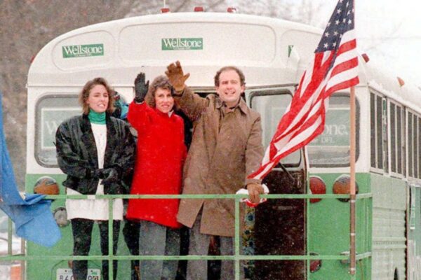 Paul Wellstone’s green bus featured at Walk for Recovery Saturday – Twin Cities Paul Wellstone’s green bus featured at Walk for Recovery Saturday – Twin Cities