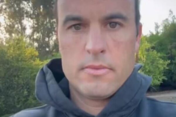 Former USA captain Landon Donovan has called on fans to give him ideas for a wig style