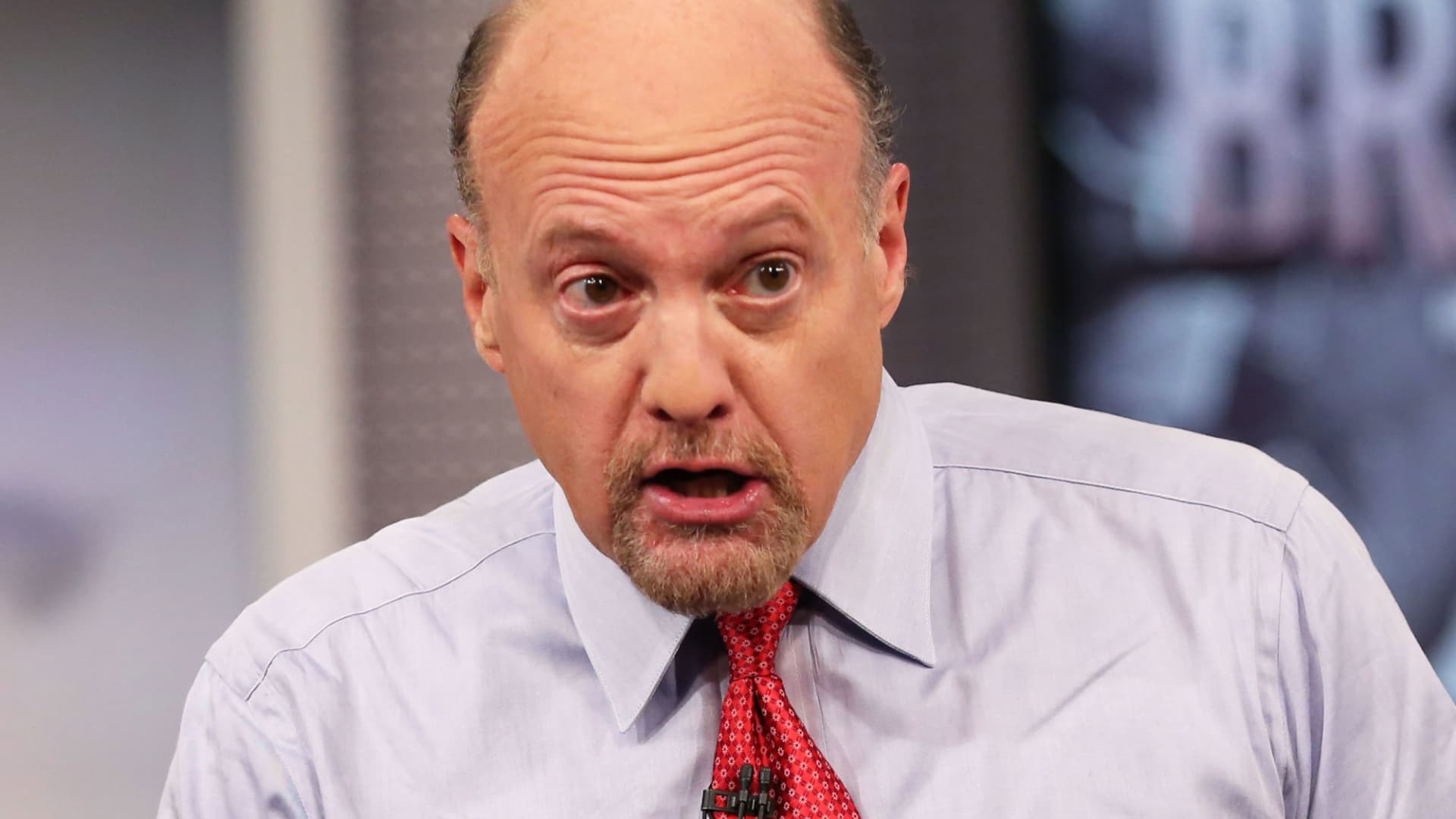Jim Cramer says government shutdown won't have a big impact on the market