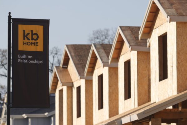 Jim Cramer's top 10 things to watch in the stock market Thursday