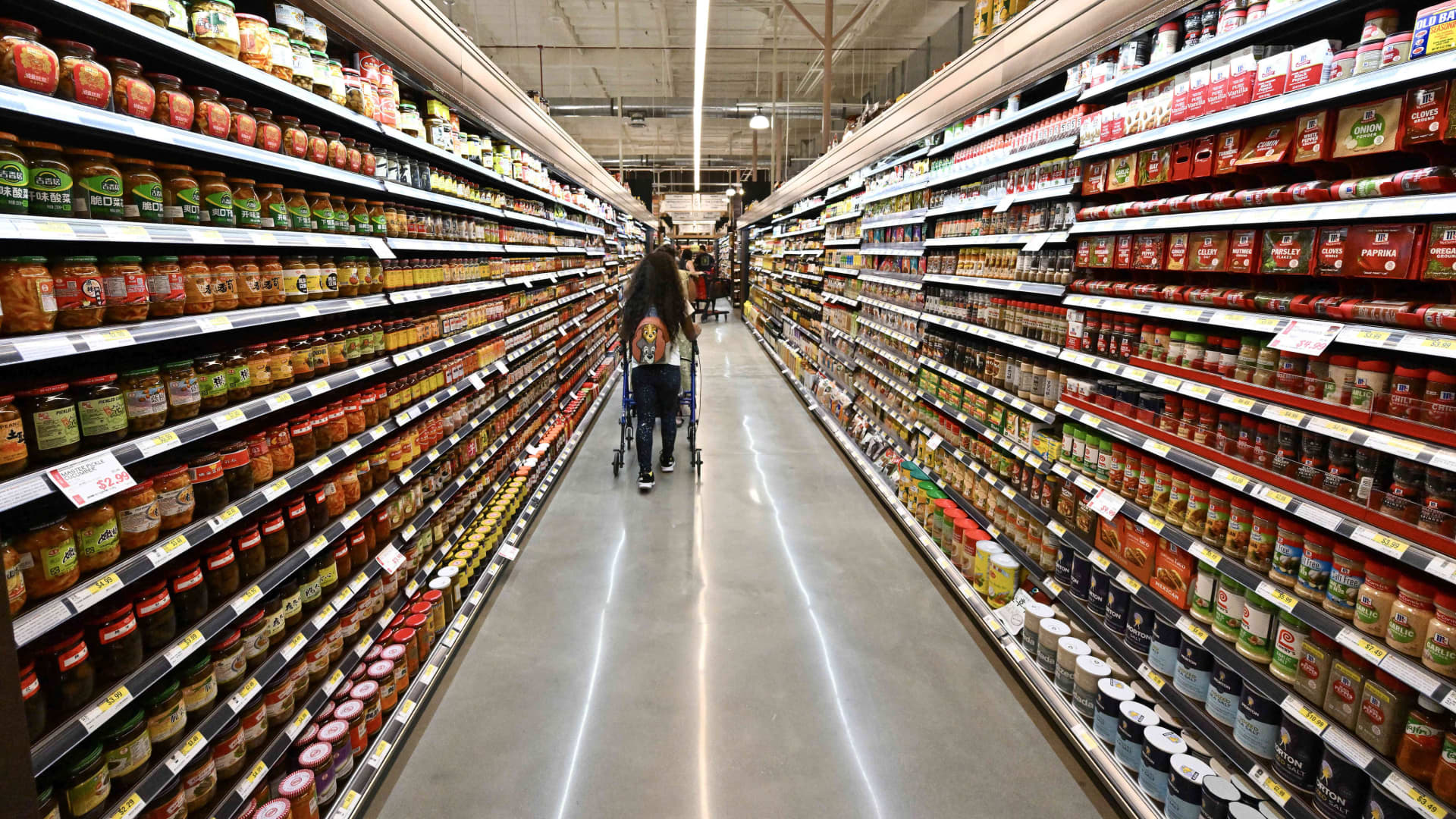 Optimism over rate cuts overshadows hot inflation