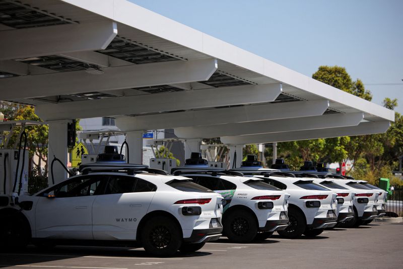 Waymo to offer autonomous rides in Nashville on Lyft ride-hailing network