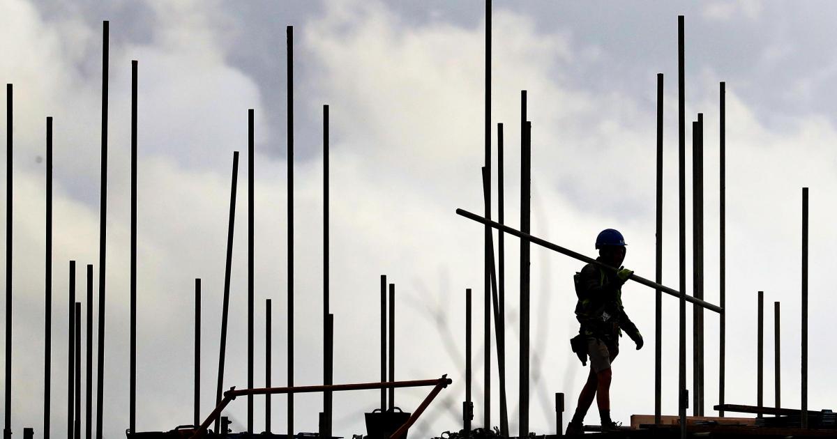 Tradespeople struggling with growing costs and bureaucracy, study finds