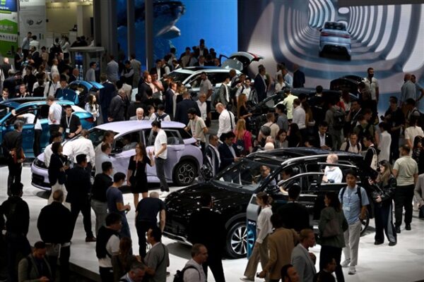 China's NEV market sees rising adoption of hybrid SiC tech amid price war