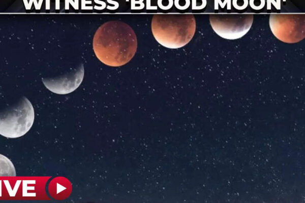 LIVE | Lunar Eclipse 2025: ‘Blood moon’ set to rise over India | China | Beijing - The Economic Times Video