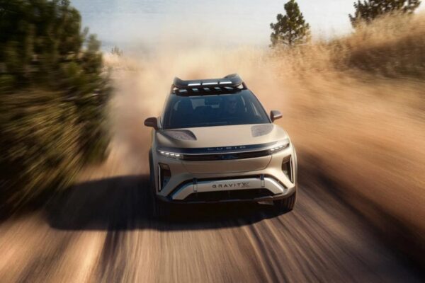 Lucid Motors Bolsters Post-EV Tax Credit Strategy, Launches SUV Abroad