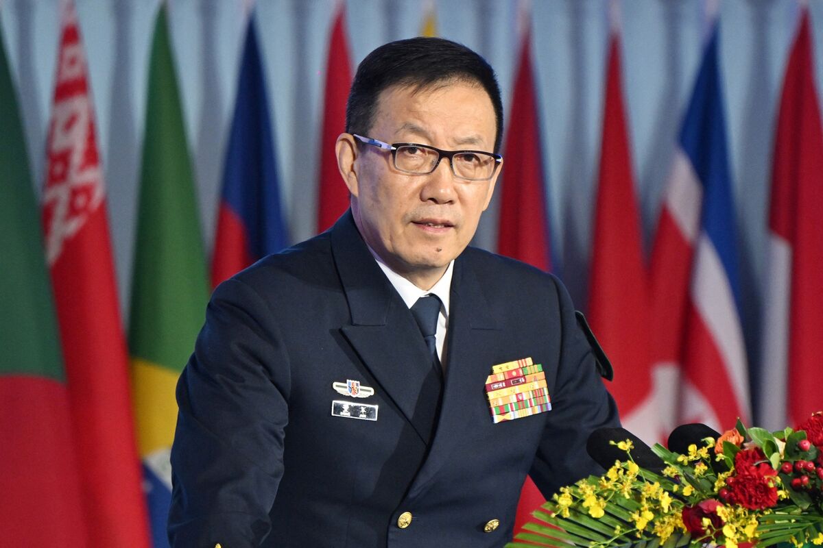 China’s Defense Minister Warns on Taiwan, Condemns ‘Bullying’